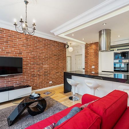P&O Serviced Apartments Swietojanska 华沙 外观 照片