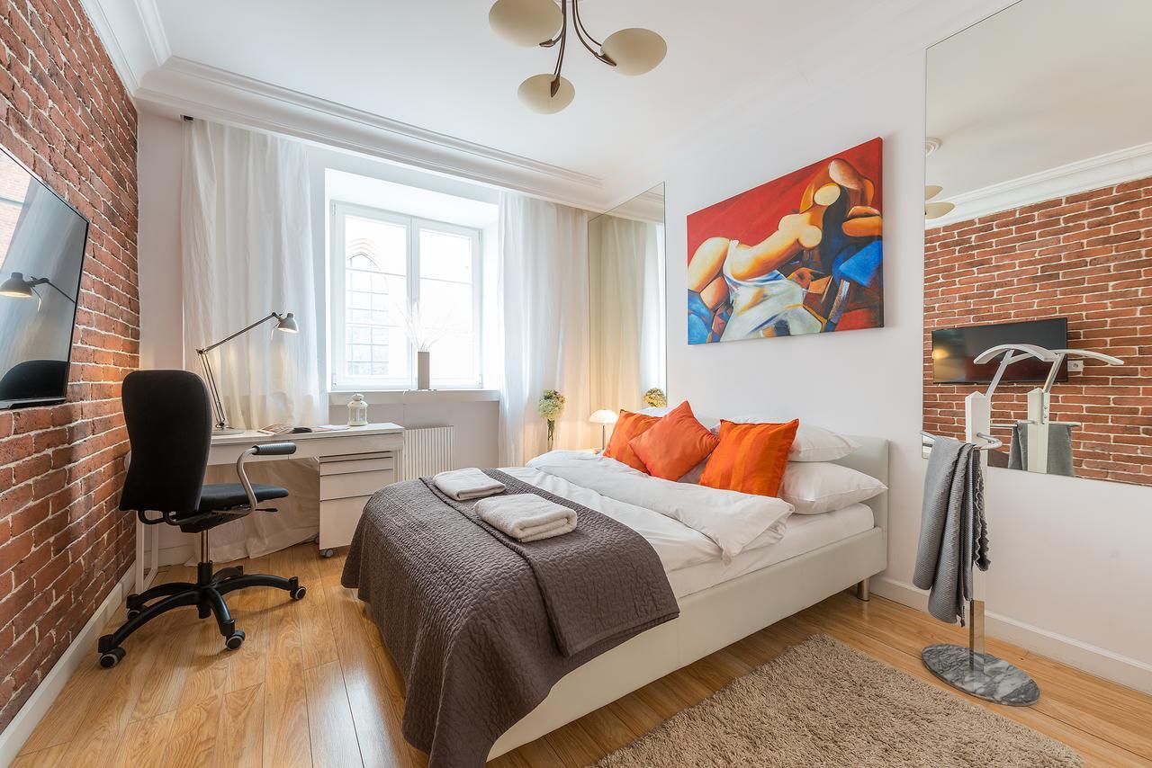 P&O Serviced Apartments Swietojanska 华沙 外观 照片